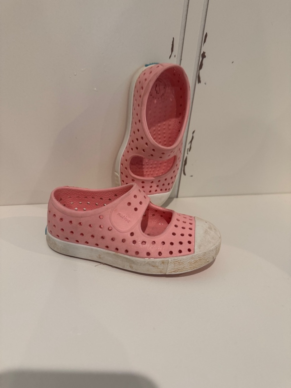 Native Kids Pink Mary Jane Water Shoes C5